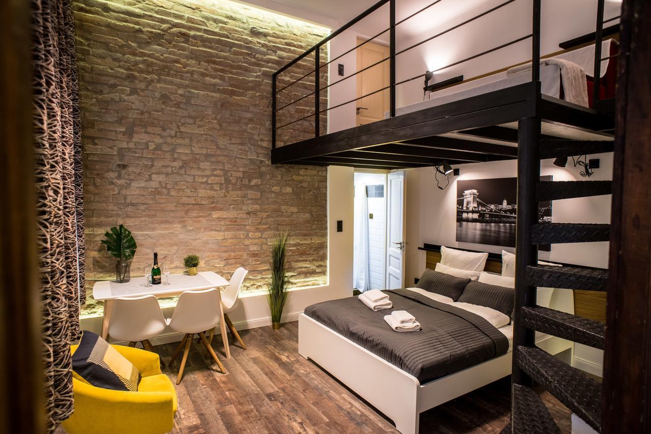 Very Stylish And Fresh Studio Home In The Center 布达佩斯 外观 照片