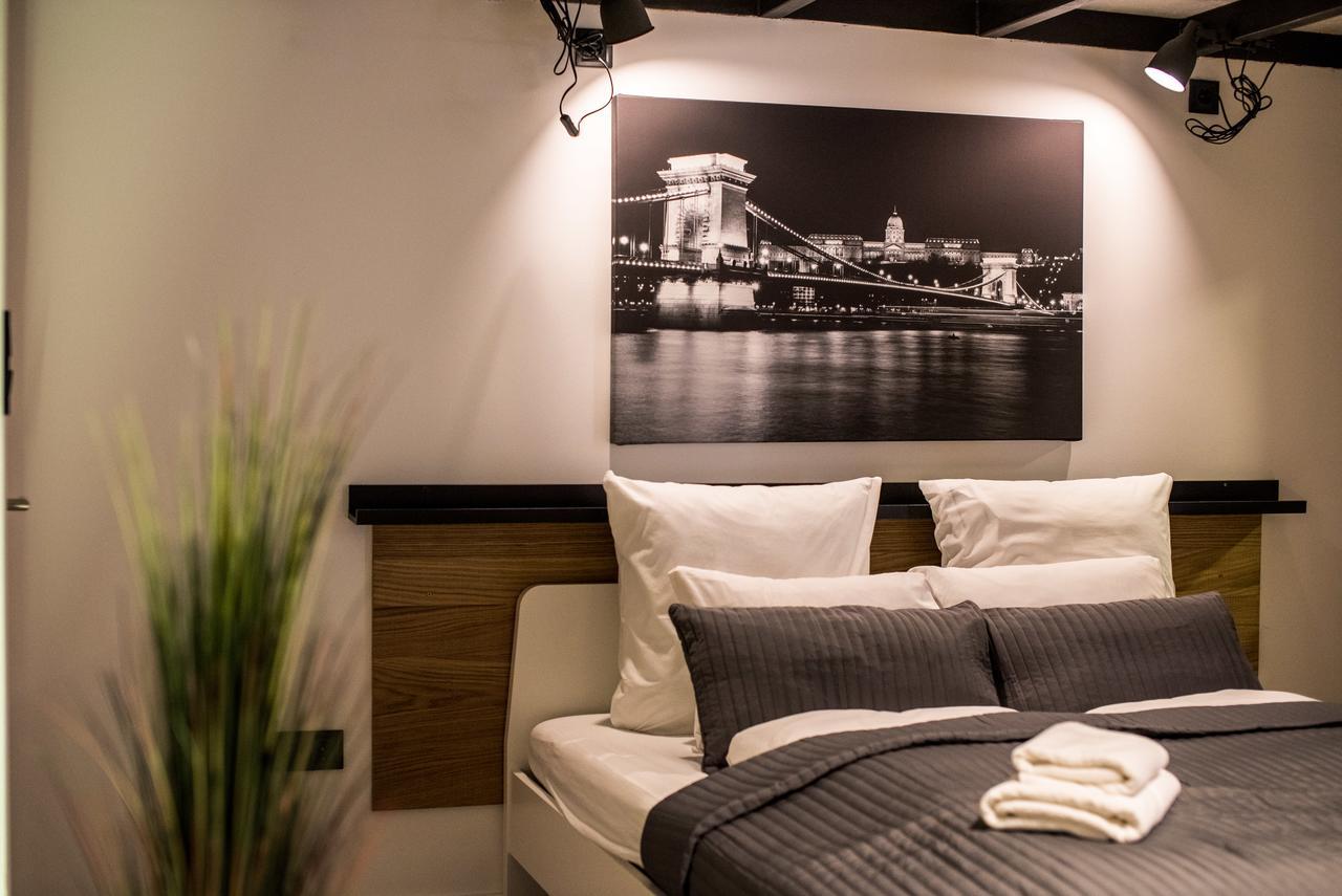 Very Stylish And Fresh Studio Home In The Center 布达佩斯 外观 照片